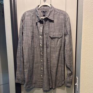 GAP Gray Casual Button Down Shirt